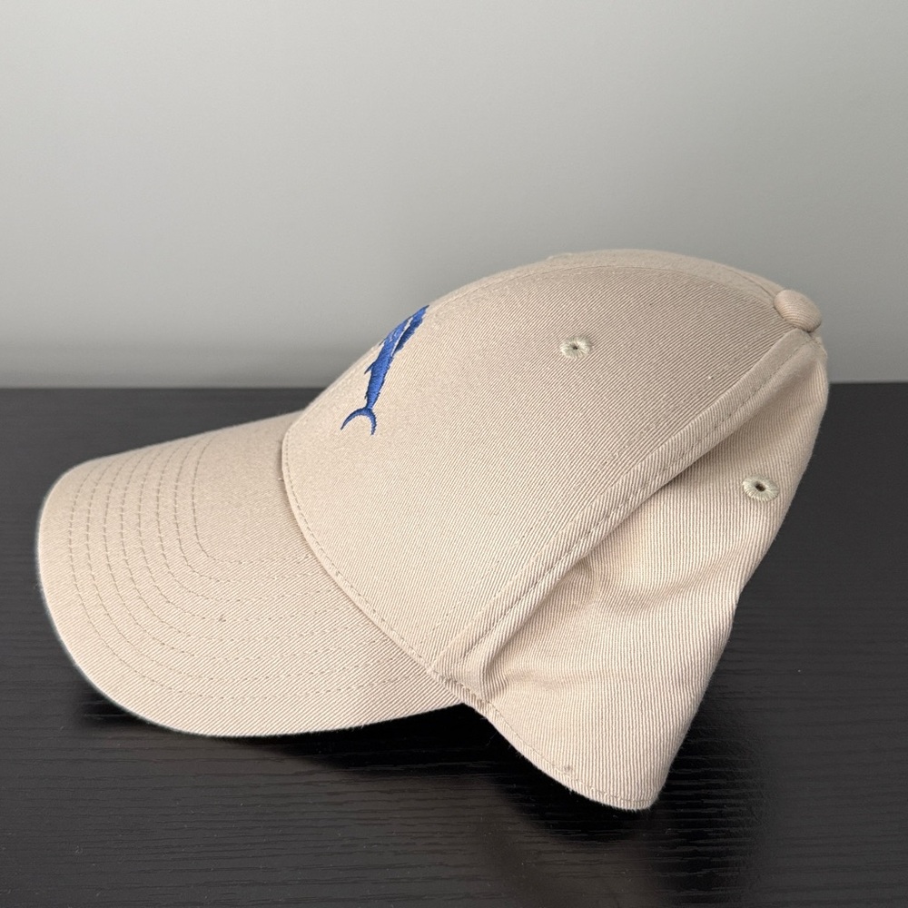 Tommy Bahama Adjustable Hat NWOT - Picture 2 of 10